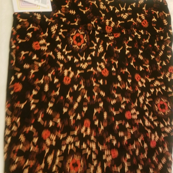 Lularoe cassie pencil skirt - Picture 3 of 3